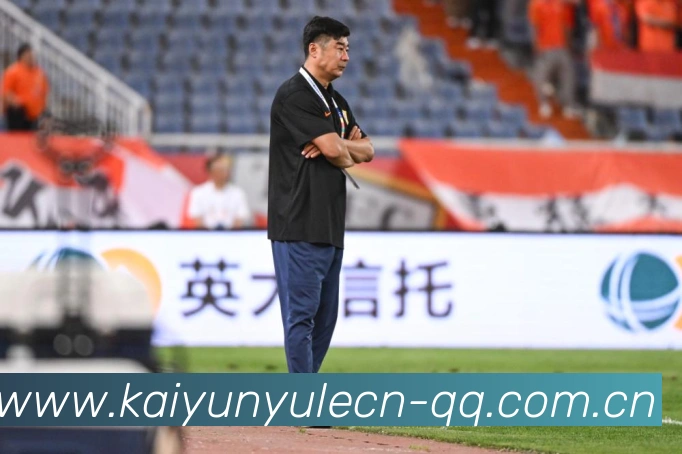 乒乓球新星陈垣宇赛场风采与成长历程解析:最新赛事动态与深度分析 乒乓球新星陈垣宇赛场风采与成长历程解析:最新赛事动态与深度分析